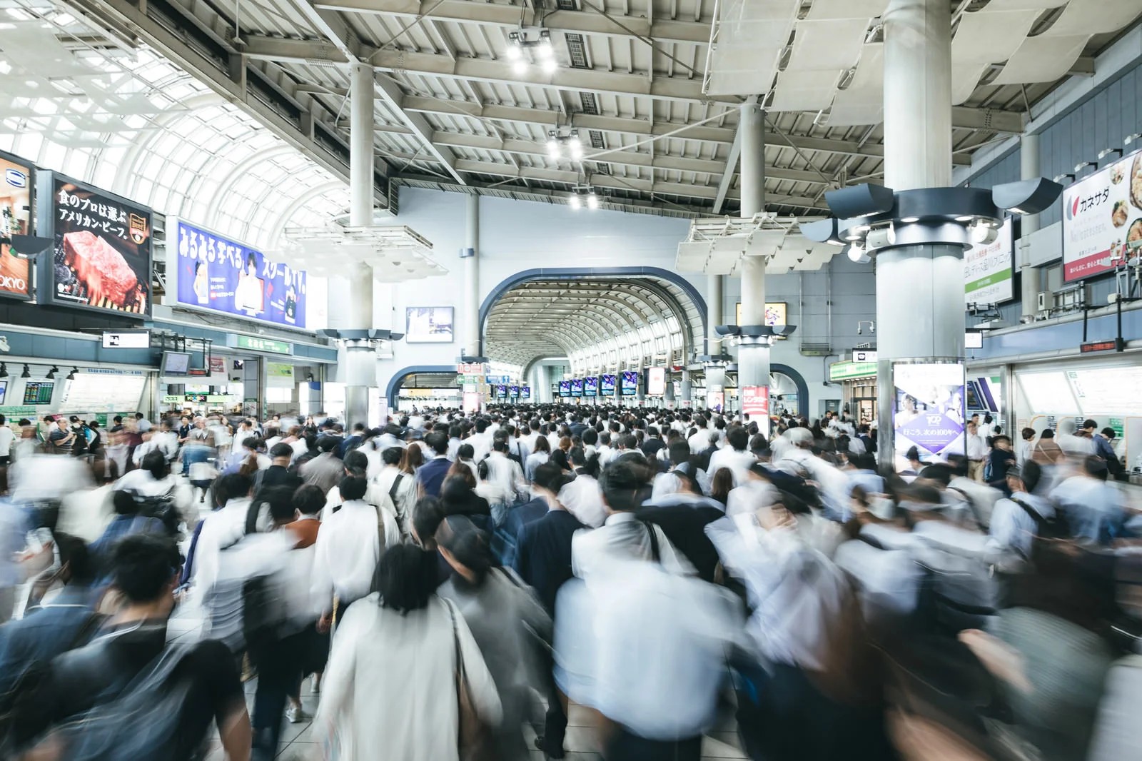 【最新版】品川駅の広告の種類と特徴とは?おすすめポイントや事例もあわせてご紹介