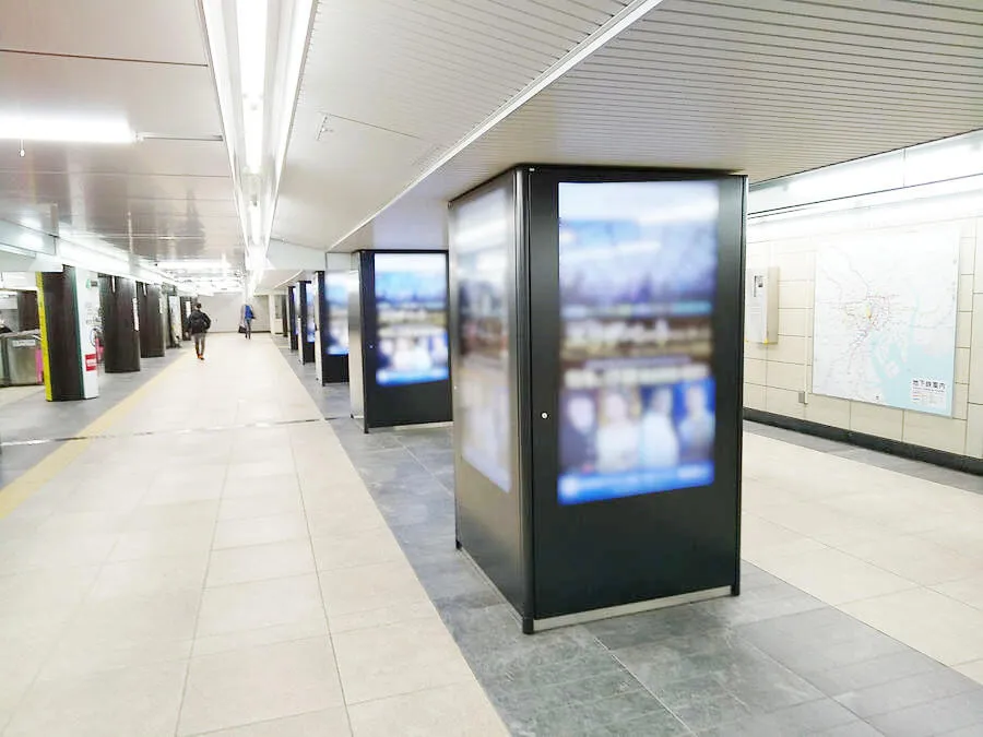 デジタルサイネージ・単駅