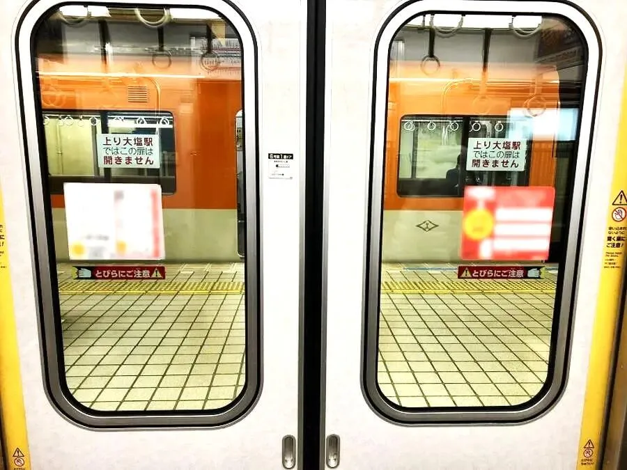 ステッカー広告